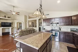 1442 E Marco Polo Rd, Phoenix, AZ 85024 - Photo 17