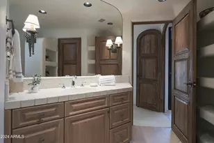 9215 E Red Lawrence Dr, Scottsdale, AZ 85262 - Photo 37