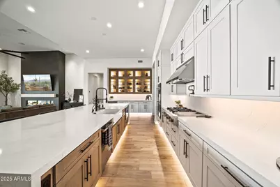 20546 E Indiana Avenue, Queen Creek, AZ 85142 - Photo 17