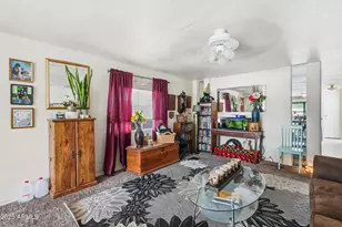 233 E Villa Rita Dr, Phoenix, AZ 85022 - Photo 5