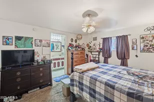 233 E Villa Rita Dr, Phoenix, AZ 85022 - Photo 15