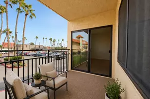 10330 W Thunderbird Blvd, Sun City, AZ 85351 - Photo 15