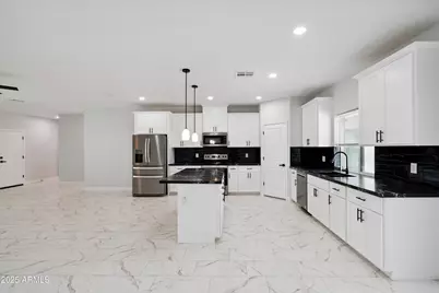 22103 W Harwell Road, Buckeye, AZ 85326 - Photo 15