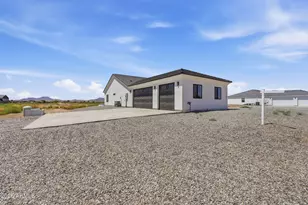 22103 W Harwell Rd, Buckeye, AZ 85326 - Photo 41