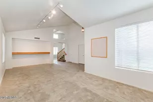 6321 S 4 Peaks Pl, Chandler, AZ 85249 - Photo 9