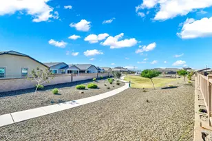 12451 W Kaler Dr, Glendale, AZ 85307 - Photo 25