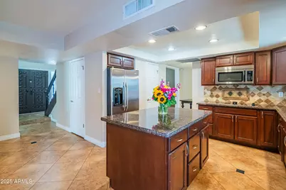 16002 N 33rd Avenue, Phoenix, AZ 85053 - Photo 21