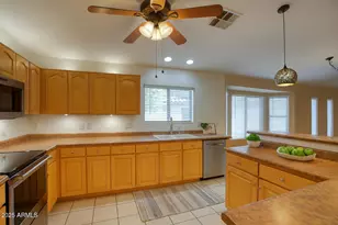 23171 W Shadow Dr, Buckeye, AZ 85326 - Photo 5