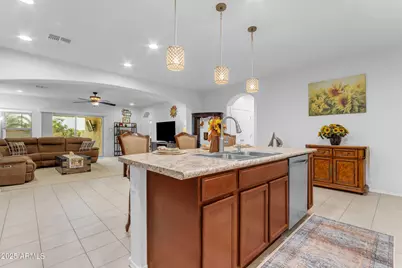 5381 W Victory Way, Florence, AZ 85132 - Photo 9