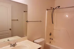 9151 W Greenway Rd, Peoria, AZ 85381 - Photo 17