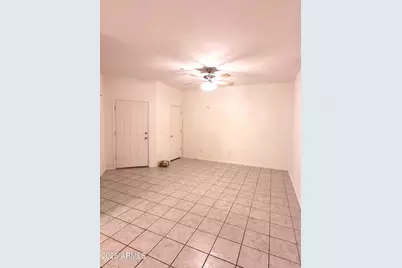 9151 W Greenway Road #152, Peoria, AZ 85381 - Photo 7