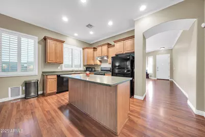 14432 W Hearn Road, Surprise, AZ 85379 - Photo 17