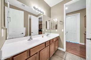 14432 W Hearn Rd, Surprise, AZ 85379 - Photo 27