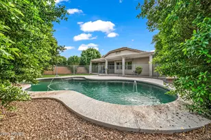 14432 W Hearn Rd, Surprise, AZ 85379 - Photo 31