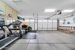 14432 W Hearn Rd, Surprise, AZ 85379 - Photo 29