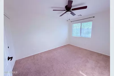 37911 N Luke Lane, San Tan Valley, AZ 85140 - Photo 11