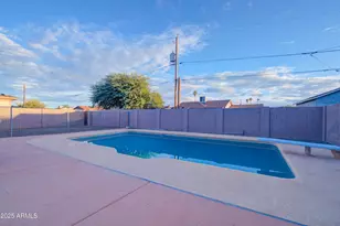 5539 W Wilshire Dr, Phoenix, AZ 85035 - Photo 43