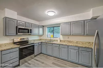 5539 W Wilshire Drive, Phoenix, AZ 85035 - Photo 17