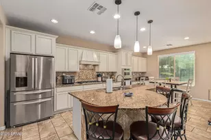 3615 E Salter Dr, Phoenix, AZ 85050 - Photo 3