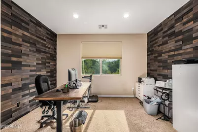 3615 E Salter Drive, Phoenix, AZ 85050 - Photo 15