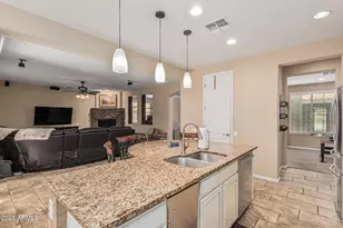 3615 E Salter Dr, Phoenix, AZ 85050 - Photo 5