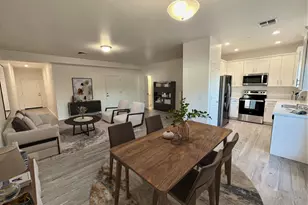 701 N McQueen Rd, Chandler, AZ 85225 - Photo 1