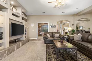 24415 N 43rd Dr, Glendale, AZ 85310 - Photo 19