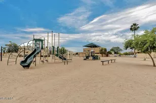 4236 S 46th Pl, Phoenix, AZ 85040 - Photo 19