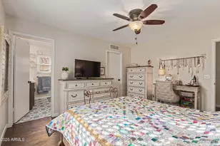 3425 E Sequoia Dr, Phoenix, AZ 85050 - Photo 15