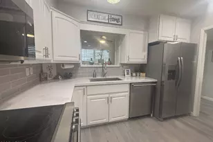 4651 E Dolphin Ave, Mesa, AZ 85206 - Photo 15