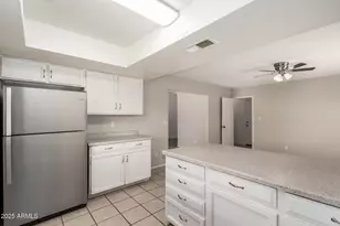 4207 W Christy Dr, Phoenix, AZ 85029 - Photo 15