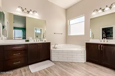 22314 W White Feather Lane, Wittmann, AZ 85361 - Photo 15