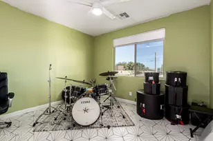 22314 W White Feather Ln, Wittmann, AZ 85361 - Photo 23