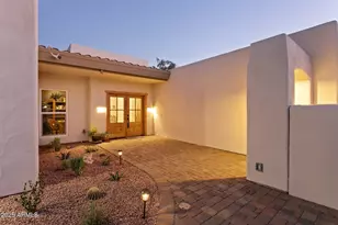 8731 E San Felipe Dr, Scottsdale, AZ 85258 - Photo 49