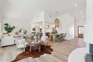 8731 E San Felipe Dr, Scottsdale, AZ 85258 - Photo 5