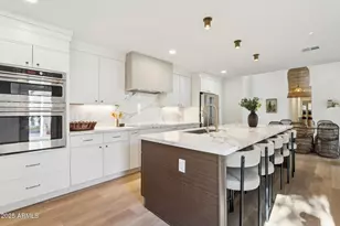 8731 E San Felipe Dr, Scottsdale, AZ 85258 - Photo 9