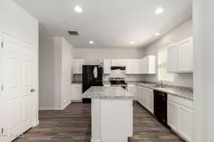 5470 W Fulton St, Phoenix, AZ 85043 - Photo 11