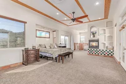 32150 S Lisa Drive, Black Canyon City, AZ 85324 - Photo 19