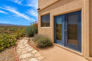 32150 S Lisa Dr, Black Canyon City, AZ 85324 - Photo 31