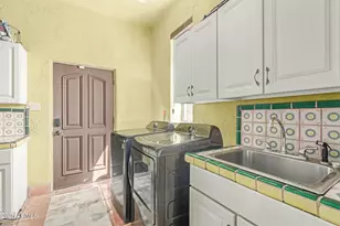 32150 S Lisa Dr, Black Canyon City, AZ 85324 - Photo 21