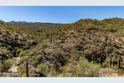 32150 S Lisa Drive, Black Canyon City, AZ 85324 - Photo 61