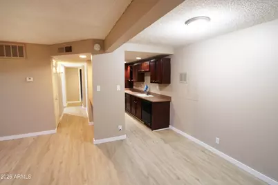 424 W Brown Road #105, Mesa, AZ 85201 - Photo 7