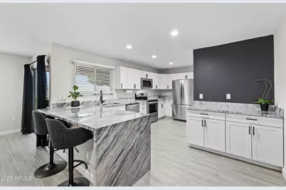 10616 W Campana Drive, Sun City, AZ 85351 - Photo 9