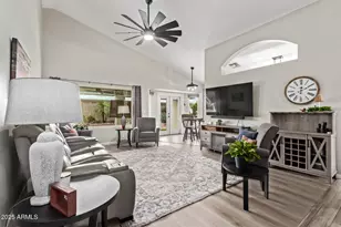 14194 W Mountain Laurel Trail, Surprise, AZ 85374 - Photo 7