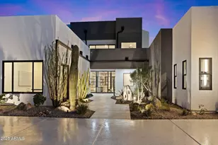 3135 E Palo Verde Dr, Phoenix, AZ 85016 - Photo 3