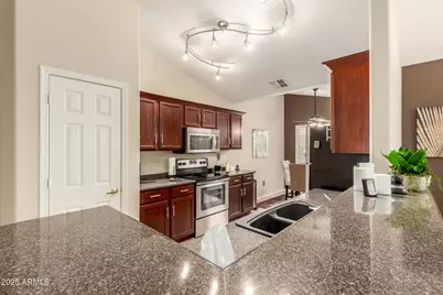 1350 W Seascape Drive, Gilbert, AZ 85233 - Photo 13