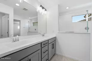 10048 W Piccadilly Rd, Avondale, AZ 85392 - Photo 19