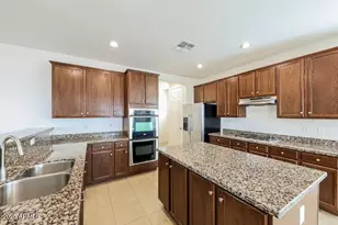 26032 N Desert Mesa Dr, Surprise, AZ 85387 - Photo 5