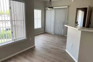 3236 E Chandler Blvd, Phoenix, AZ 85048 - Photo 3