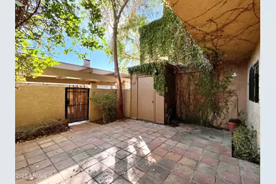 5330 N Central Avenue #19, Phoenix, AZ 85012 - Photo 33